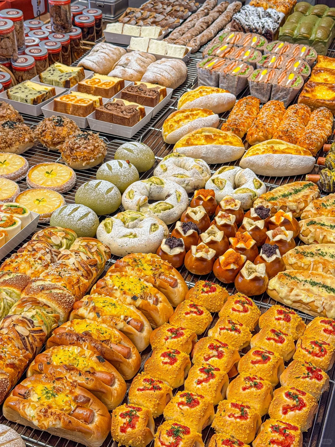 郑州的！！！面包脑袋快冲鸭！！！