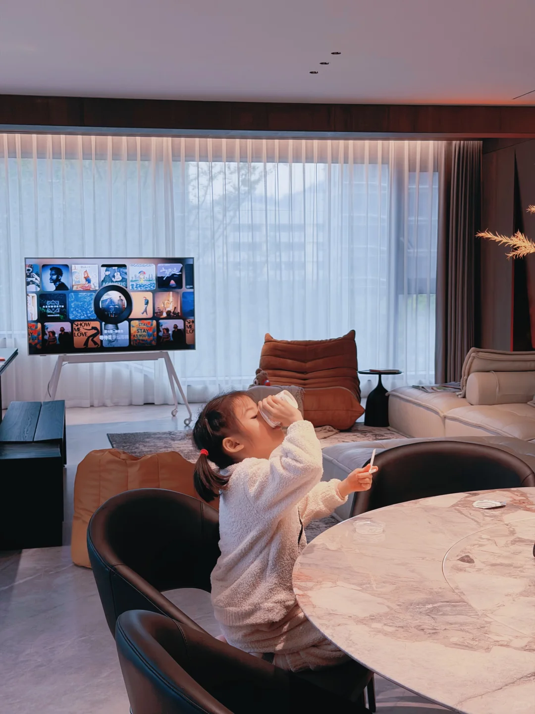 这才是成长型家庭客厅正确的打开方式‼️