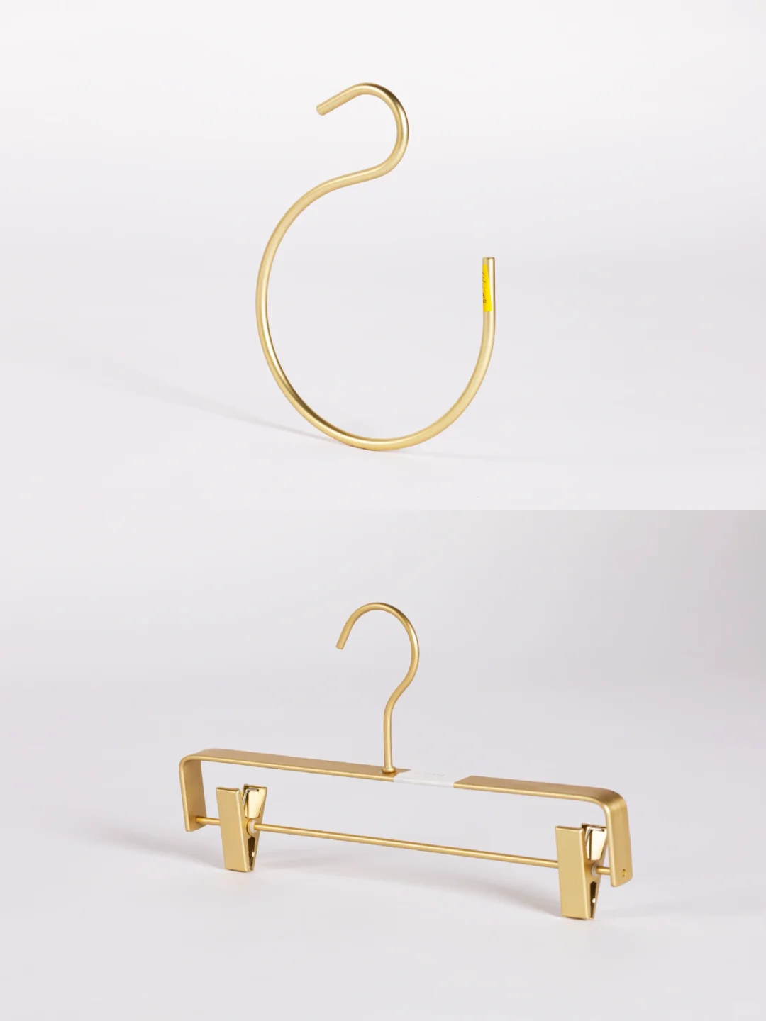 “个性”十足的金属衣架