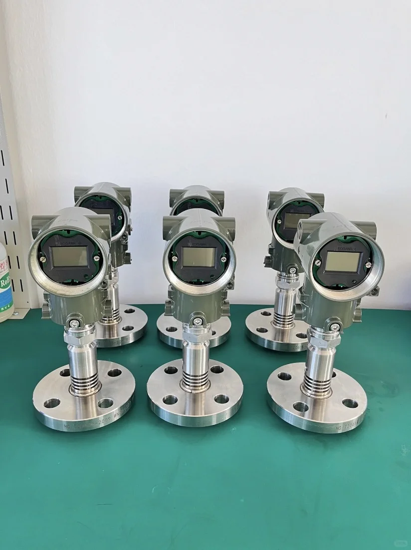 隔膜压力变送器