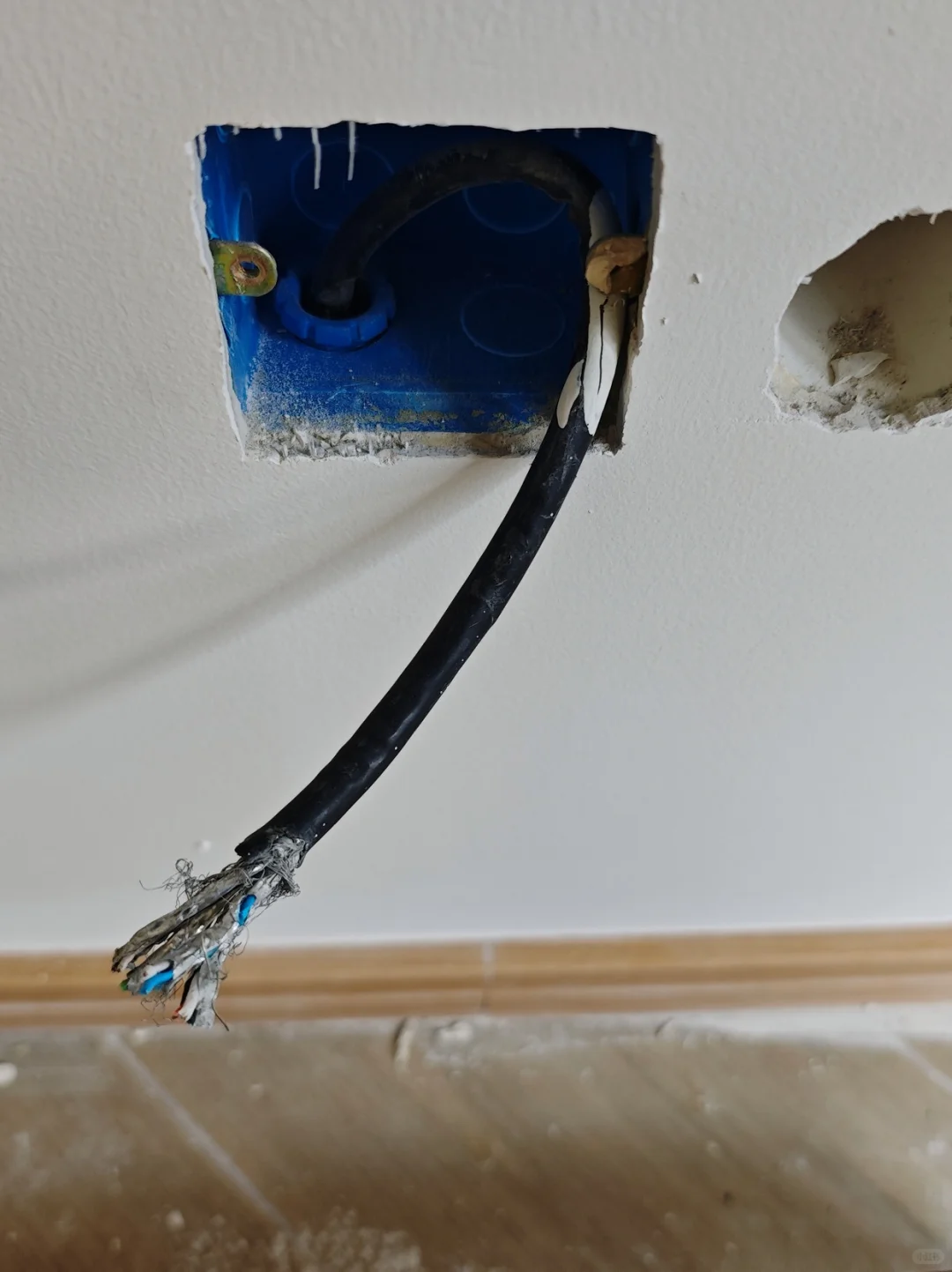 当福禄克8000碰到安普康8类网线,我惊呆了