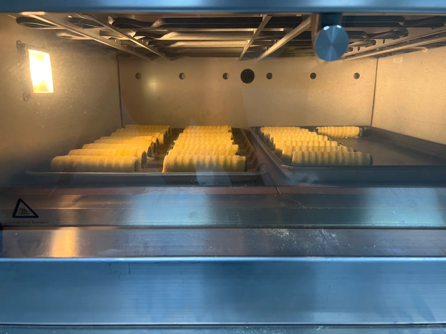 今天做奶油号角啦 好香啊～