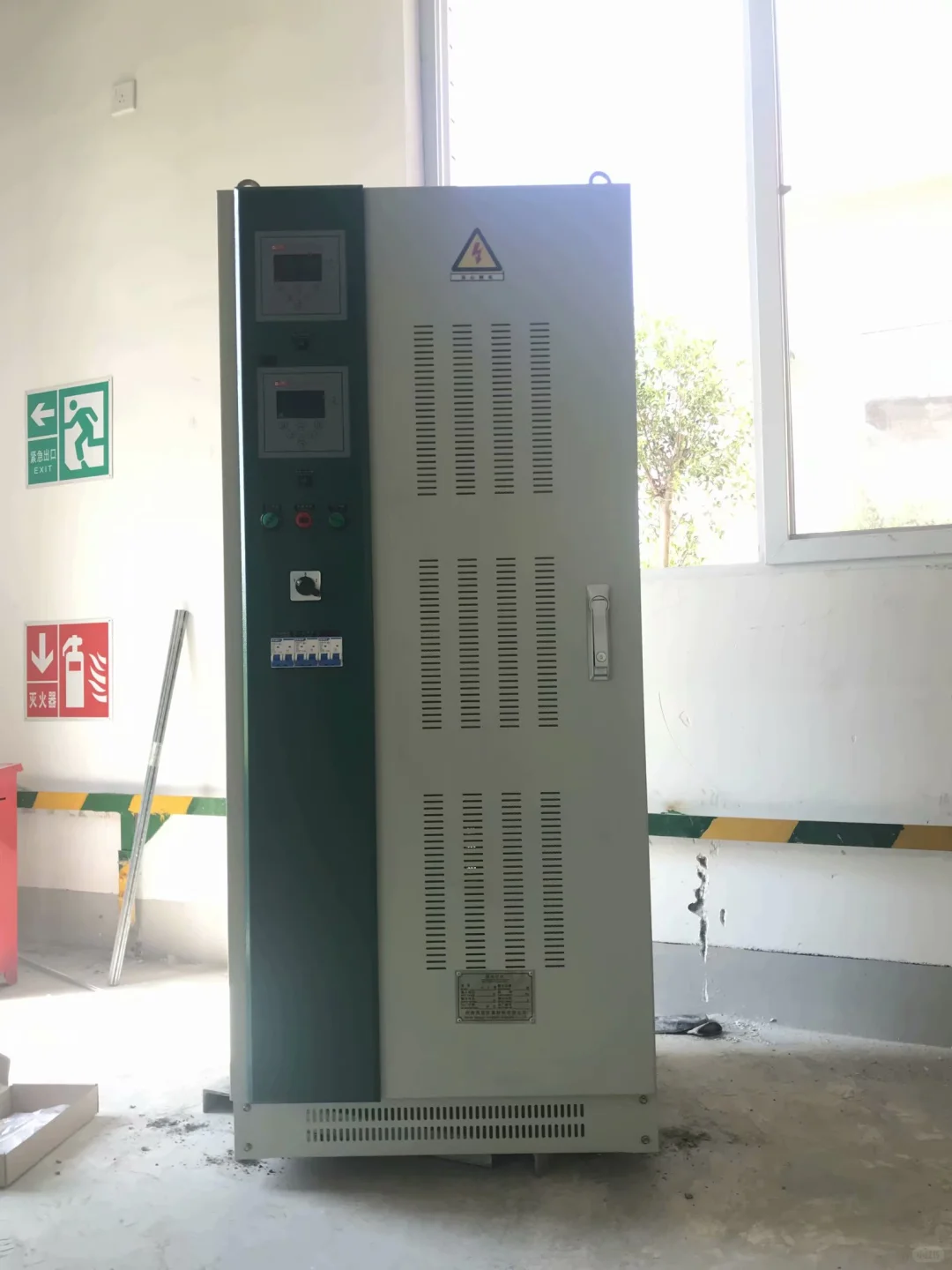 LNG综合站阴极保护电源设备恒电位仪