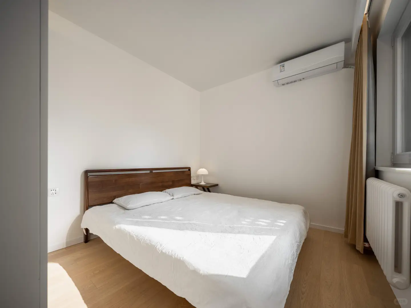 小家大改造 客厅分成三个区！