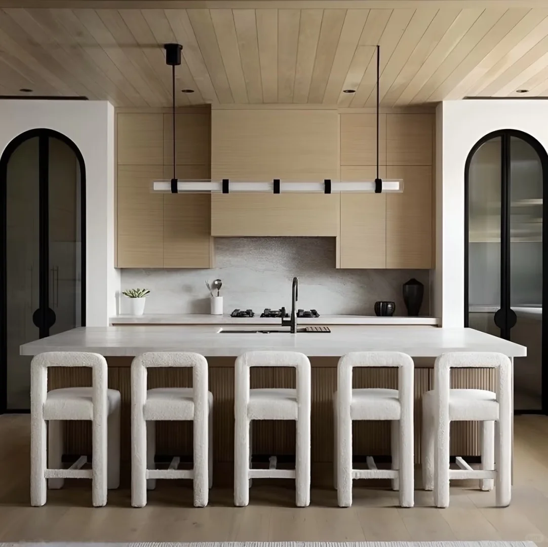 北美装修趋势|冷白极简退场,回归温柔与松驰