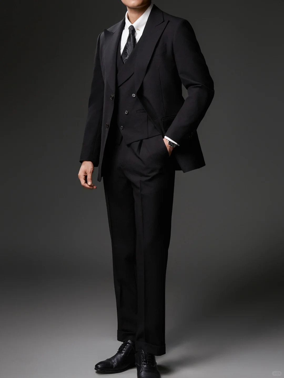 穿上西装的绅士气质！?