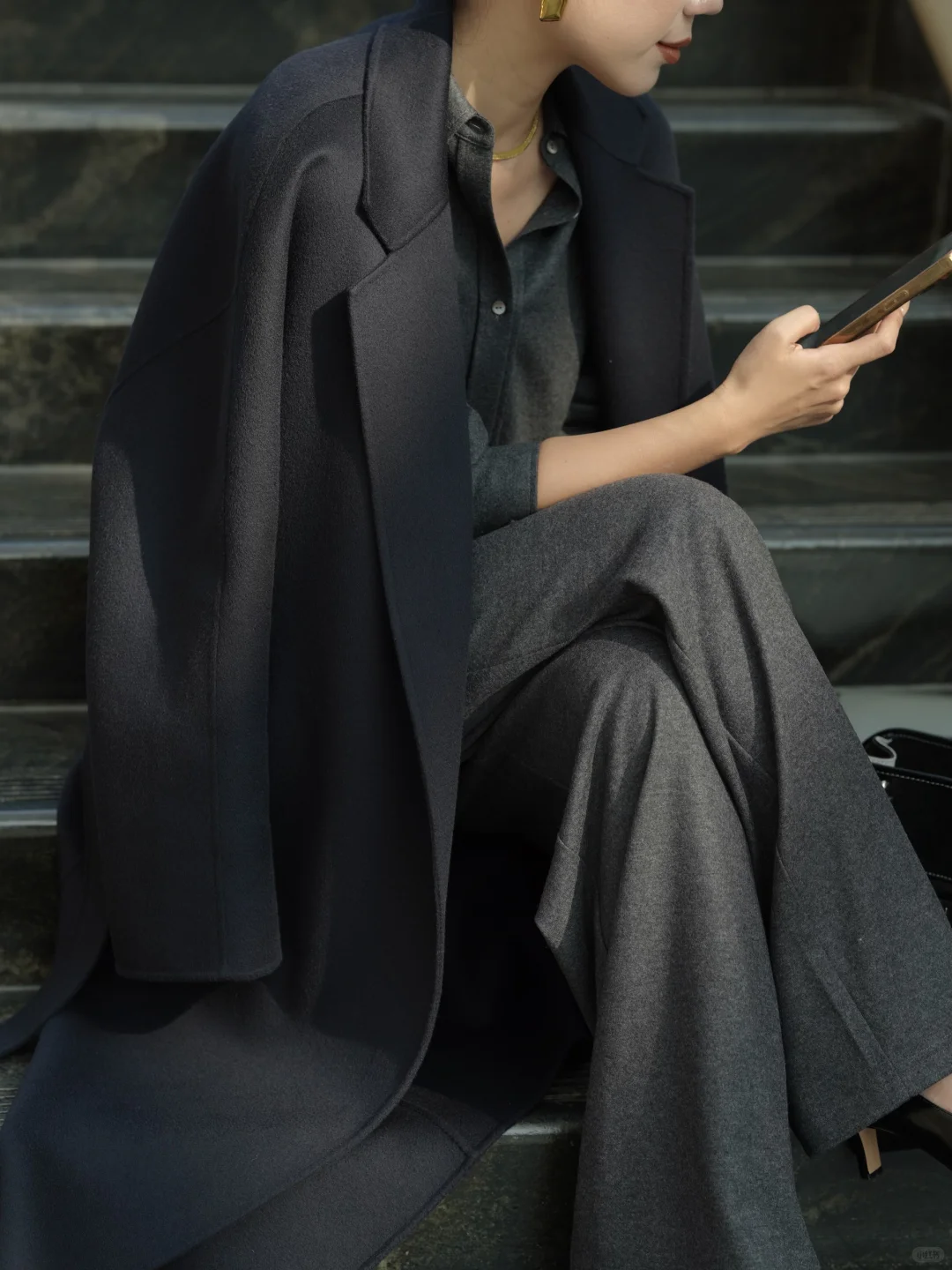 高智感蓝灰配色，步履所至，皆是主场