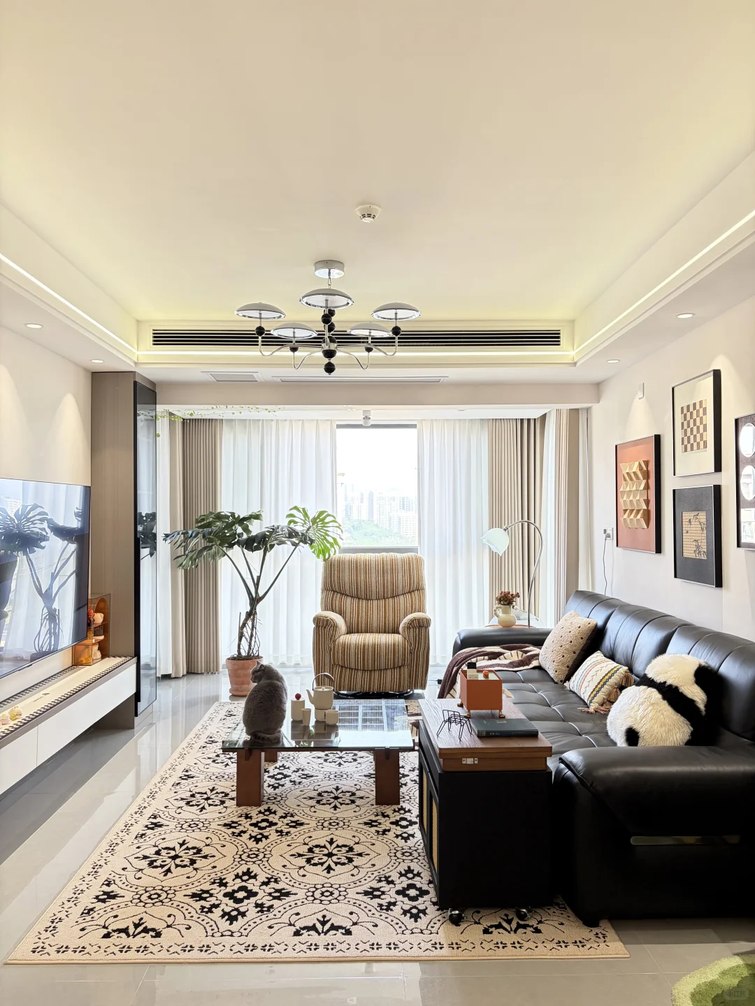 85㎡小户型，客餐厅一体就这样布置吧～