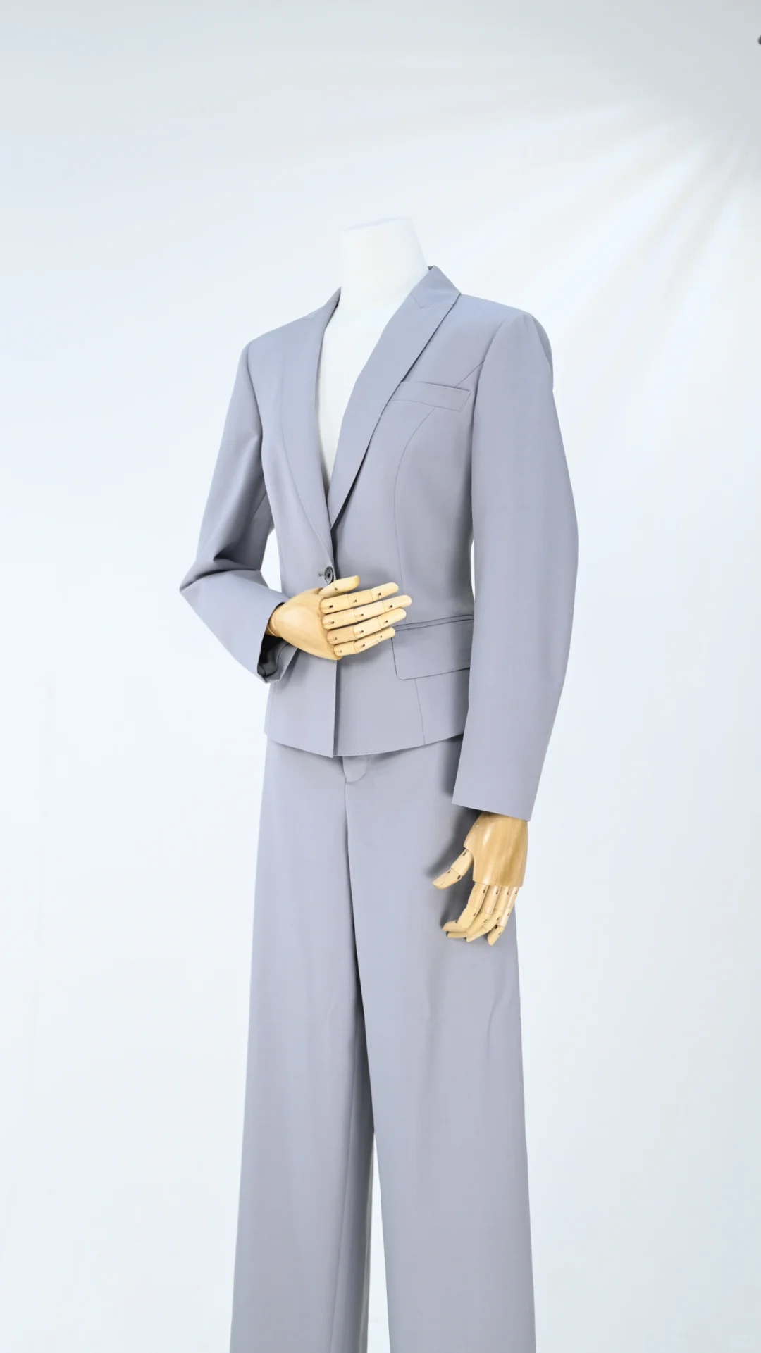 职场通勤穿搭丨早春高智感西装套装?