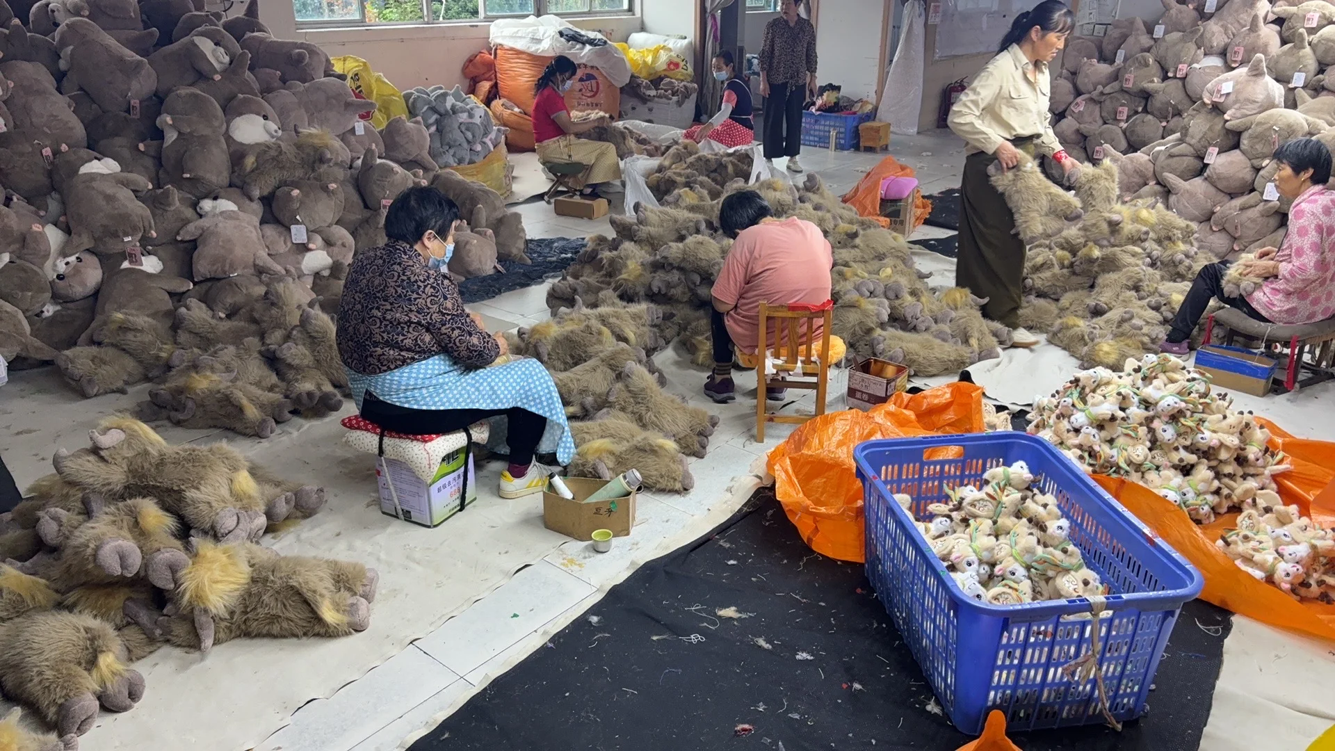 家里有个玩具厂 有什么出路