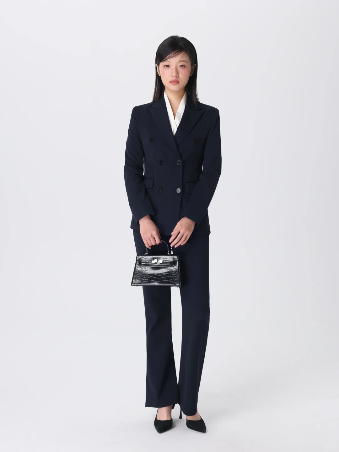 好爱这种高智感气质通勤风西装