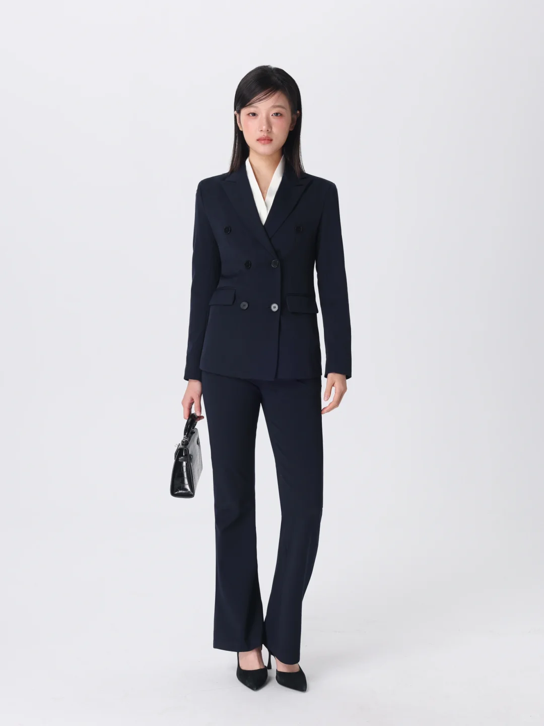 好爱这种高智感气质通勤风西装