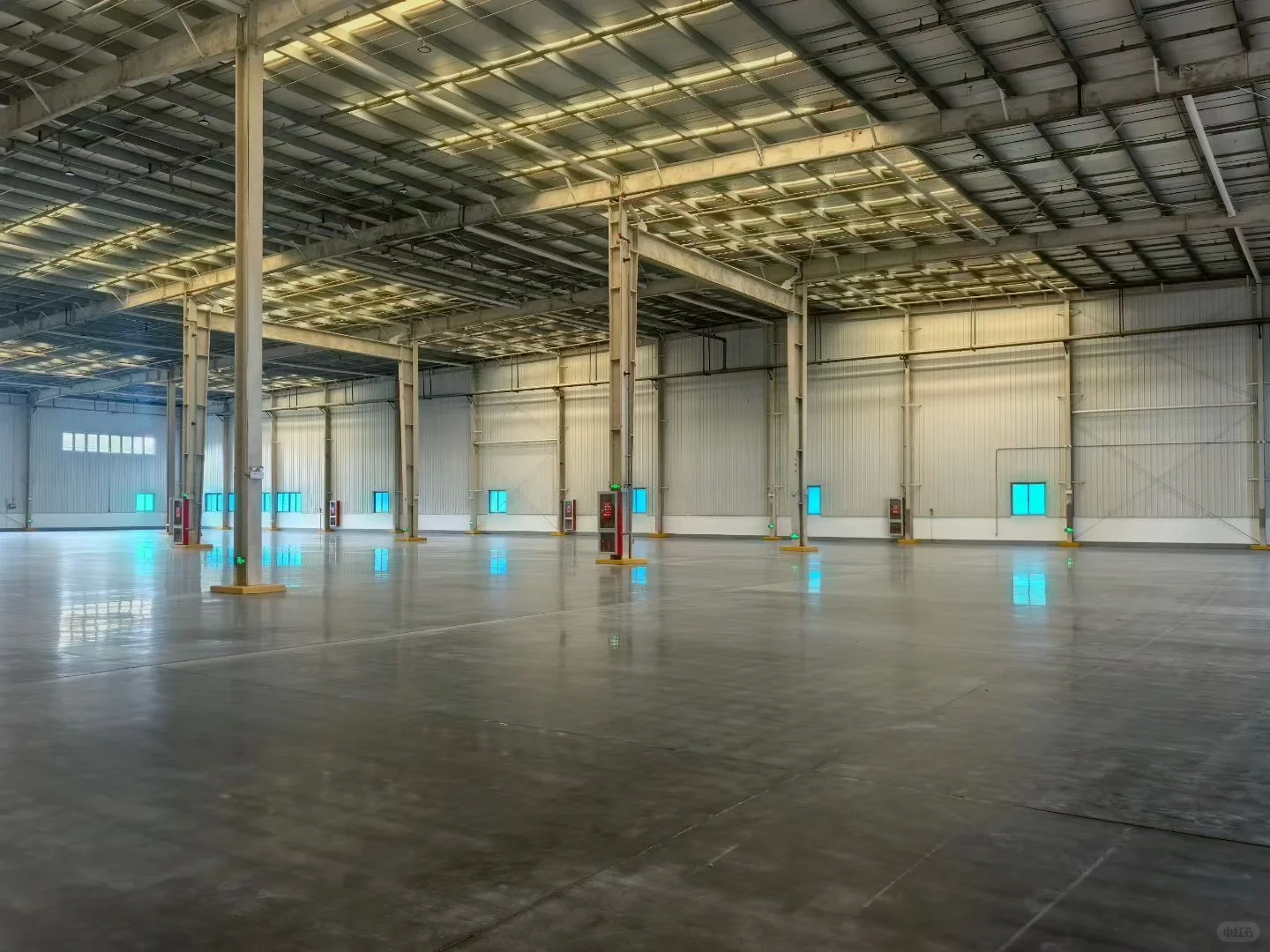 松江高标库出租6000平带卸货平台