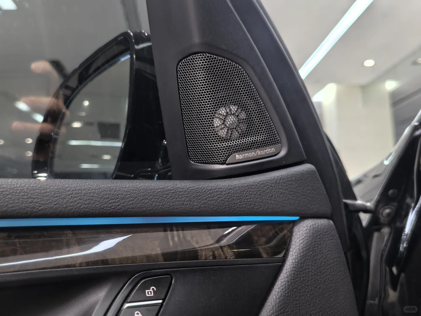 花最少的钱，开最豪横的车