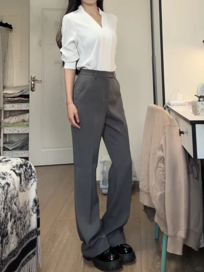 女大国考面试西装