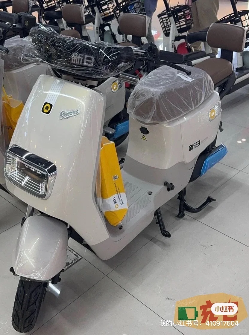 新日博闻智能锂电电动车