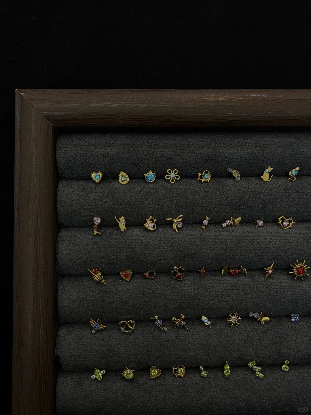 终于‼️找到了钛合金养耳又美疯的耳钉✨