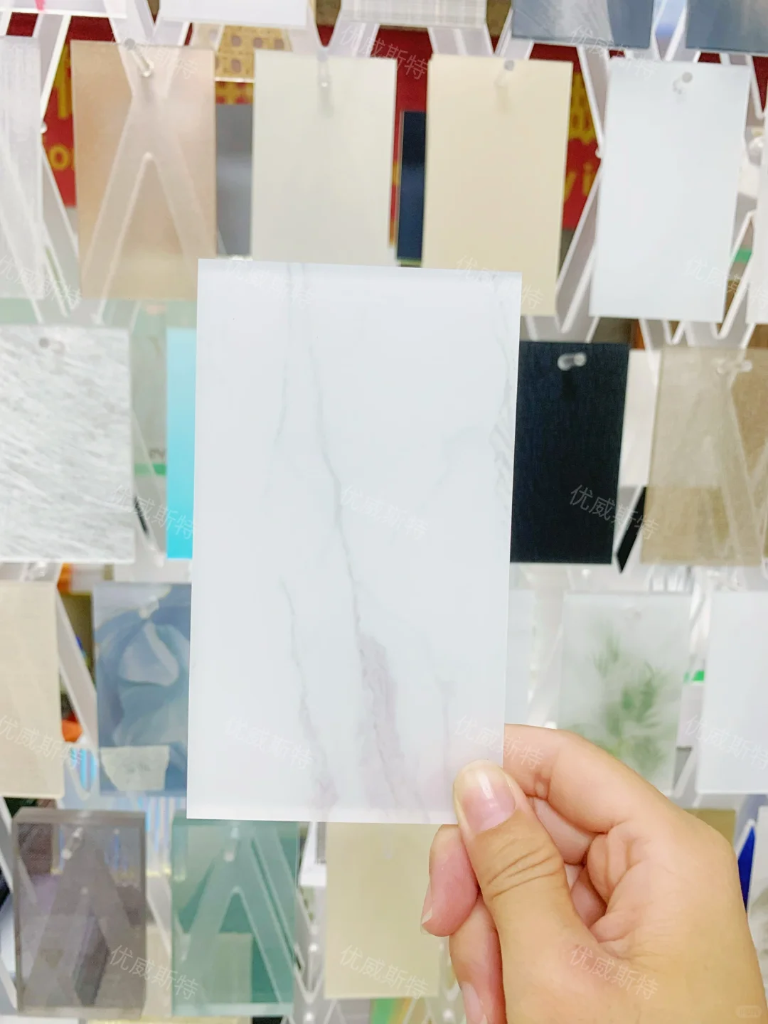 树脂板?设计师都爱宝藏新材料颜值天花板