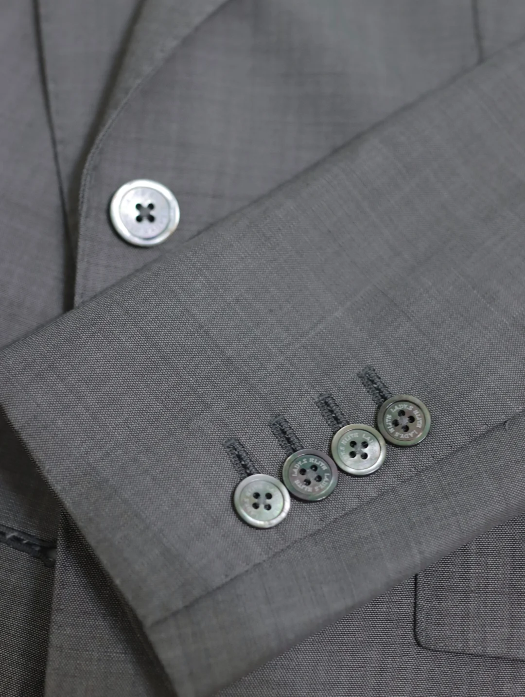 初秋高智感格雷系穿搭|穿上就是S lady