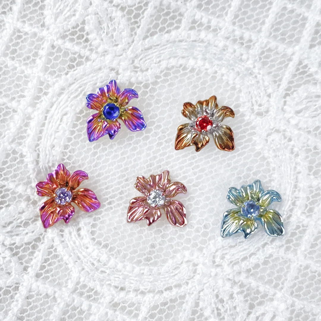 绝美钛合金鸢尾花