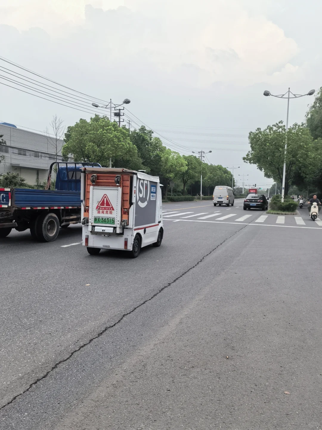 扬州现在这么超前了吗？这！这！这