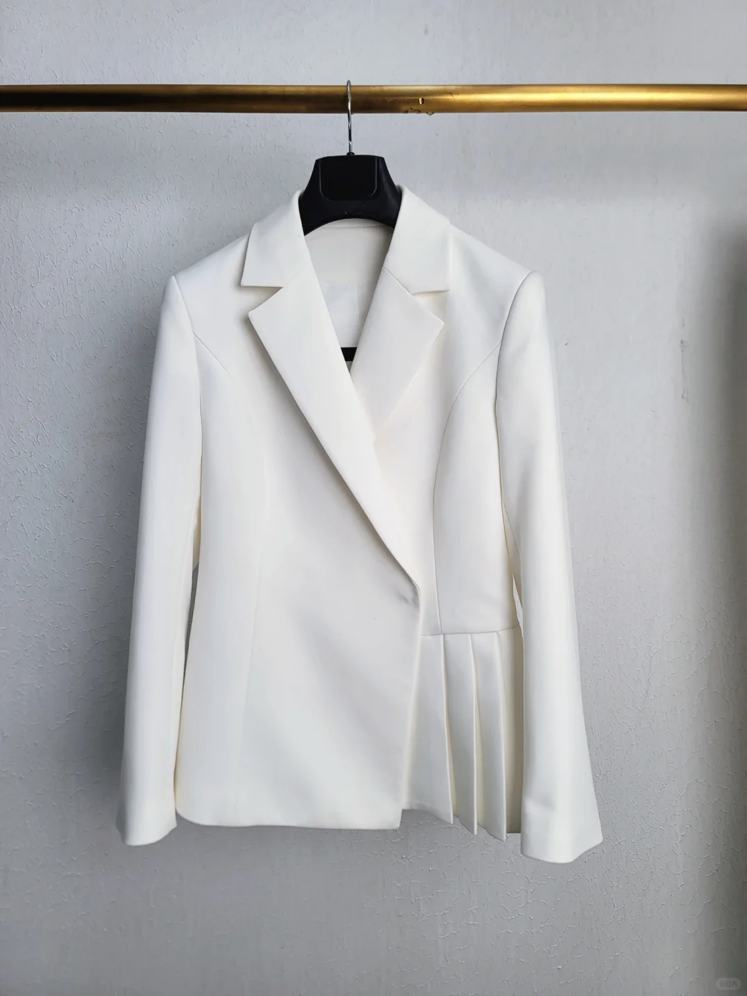 女高管如何穿出高智感？轻松拿捏气场