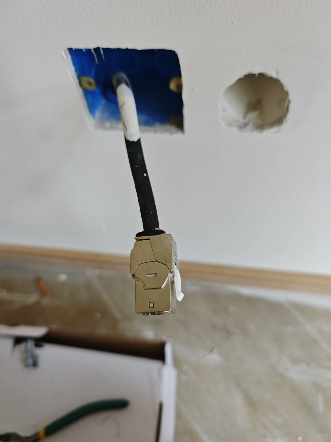 当福禄克8000碰到安普康8类网线,我惊呆了