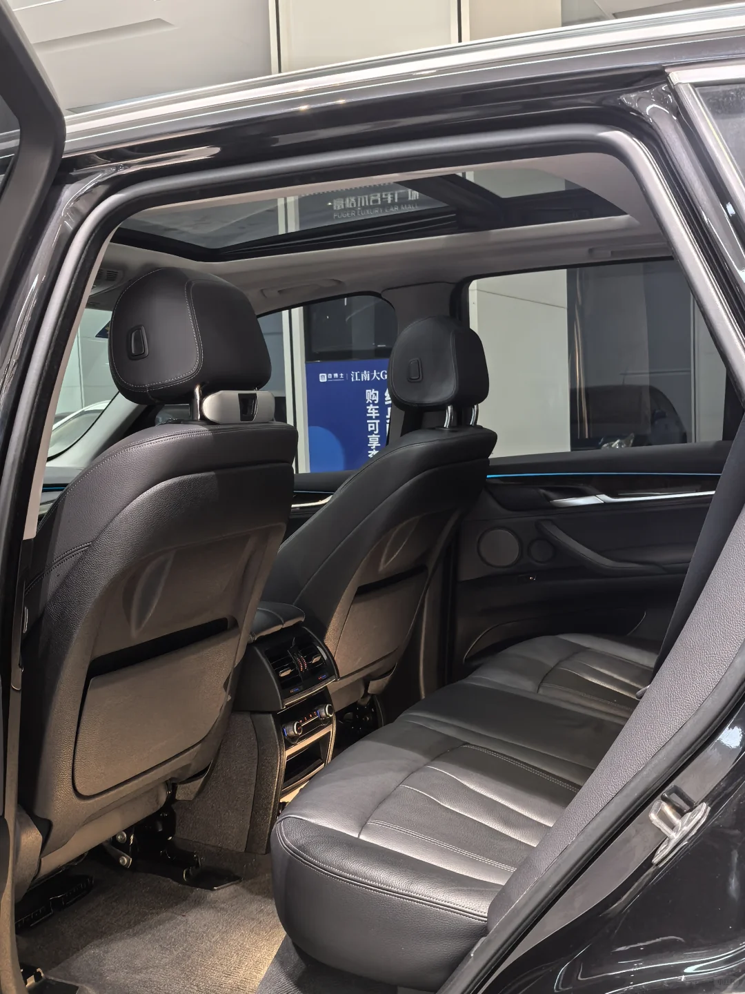 花最少的钱，开最豪横的车