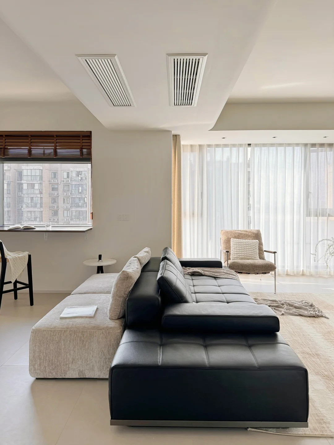 当客厅拥有了开放收纳间