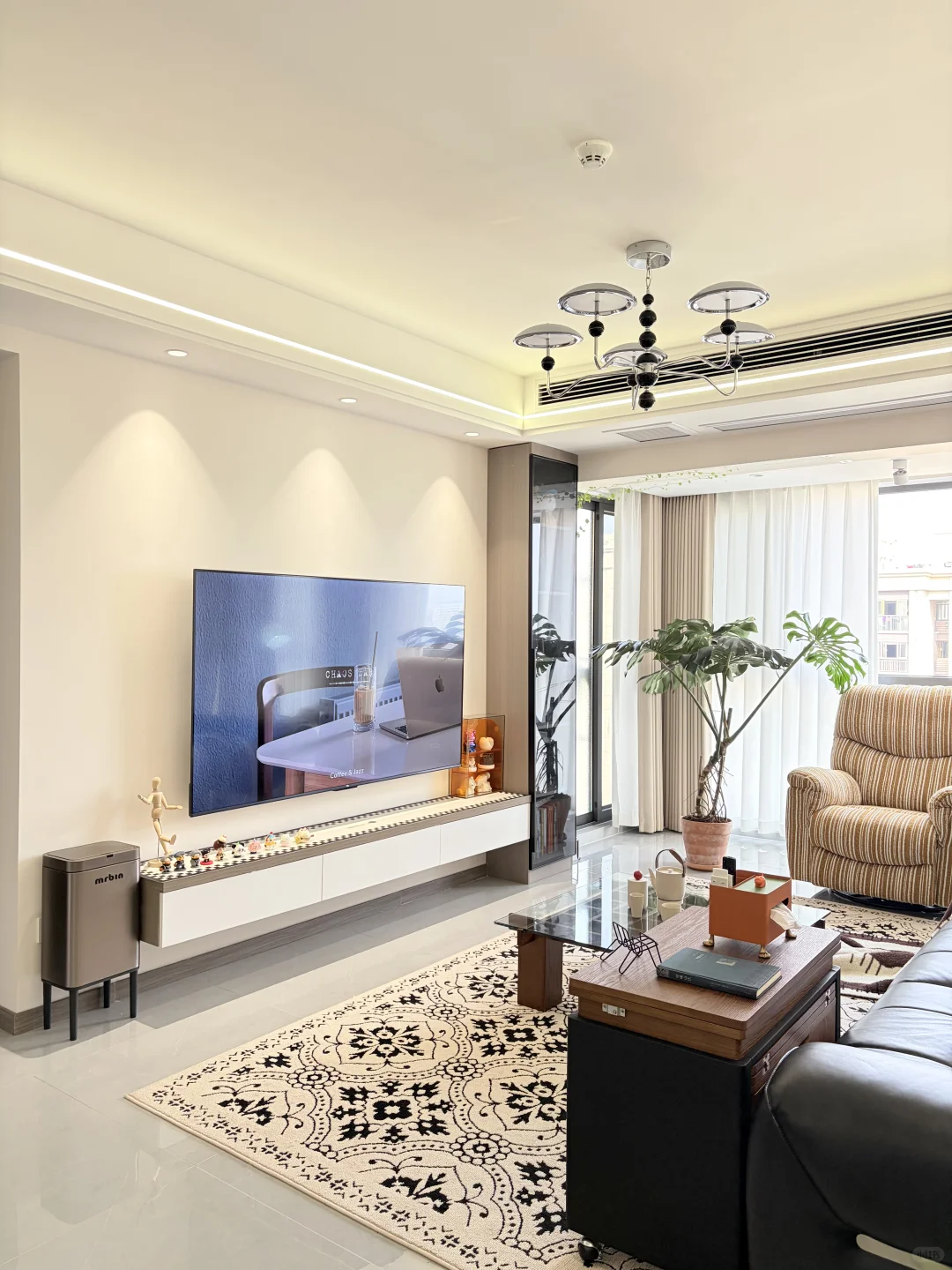 85㎡小户型，客餐厅一体就这样布置吧～