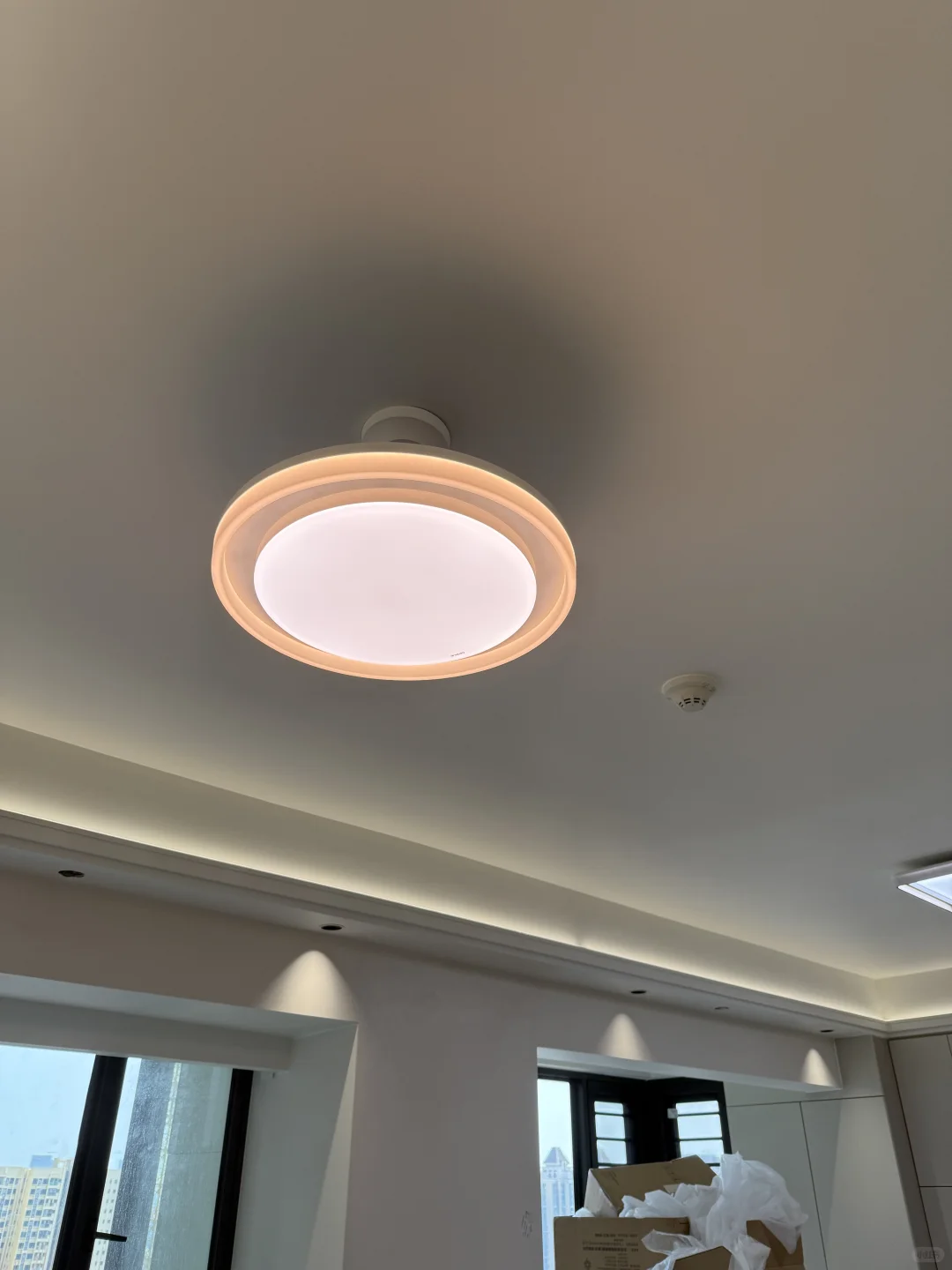 男朋友研究全屋智能后，我的生活都变了...