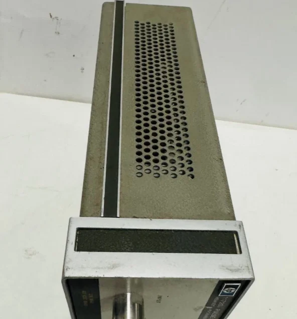 惠普 11720A: 脉冲调制器