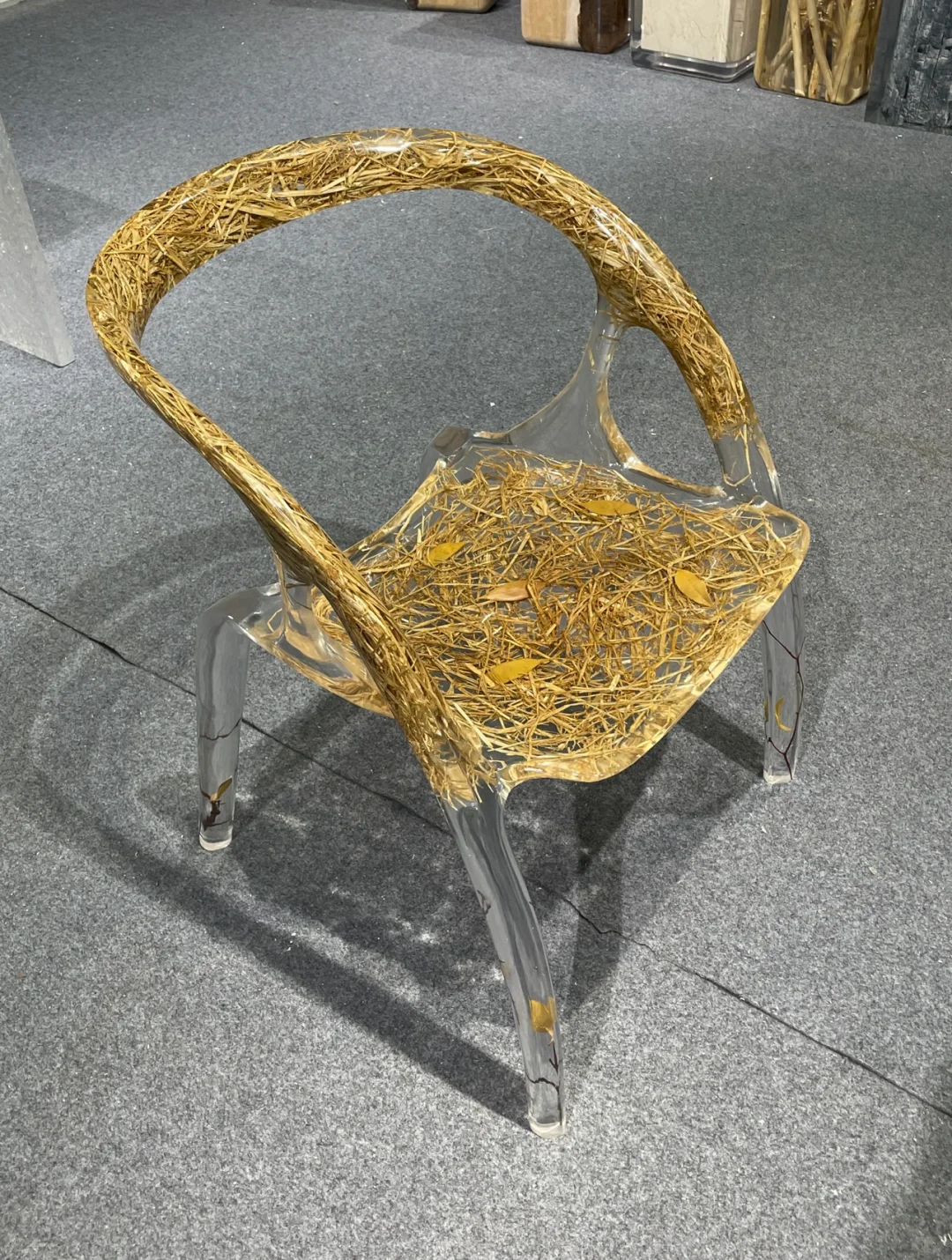 田埂边的稻草?,居然被我“封印”成椅子!