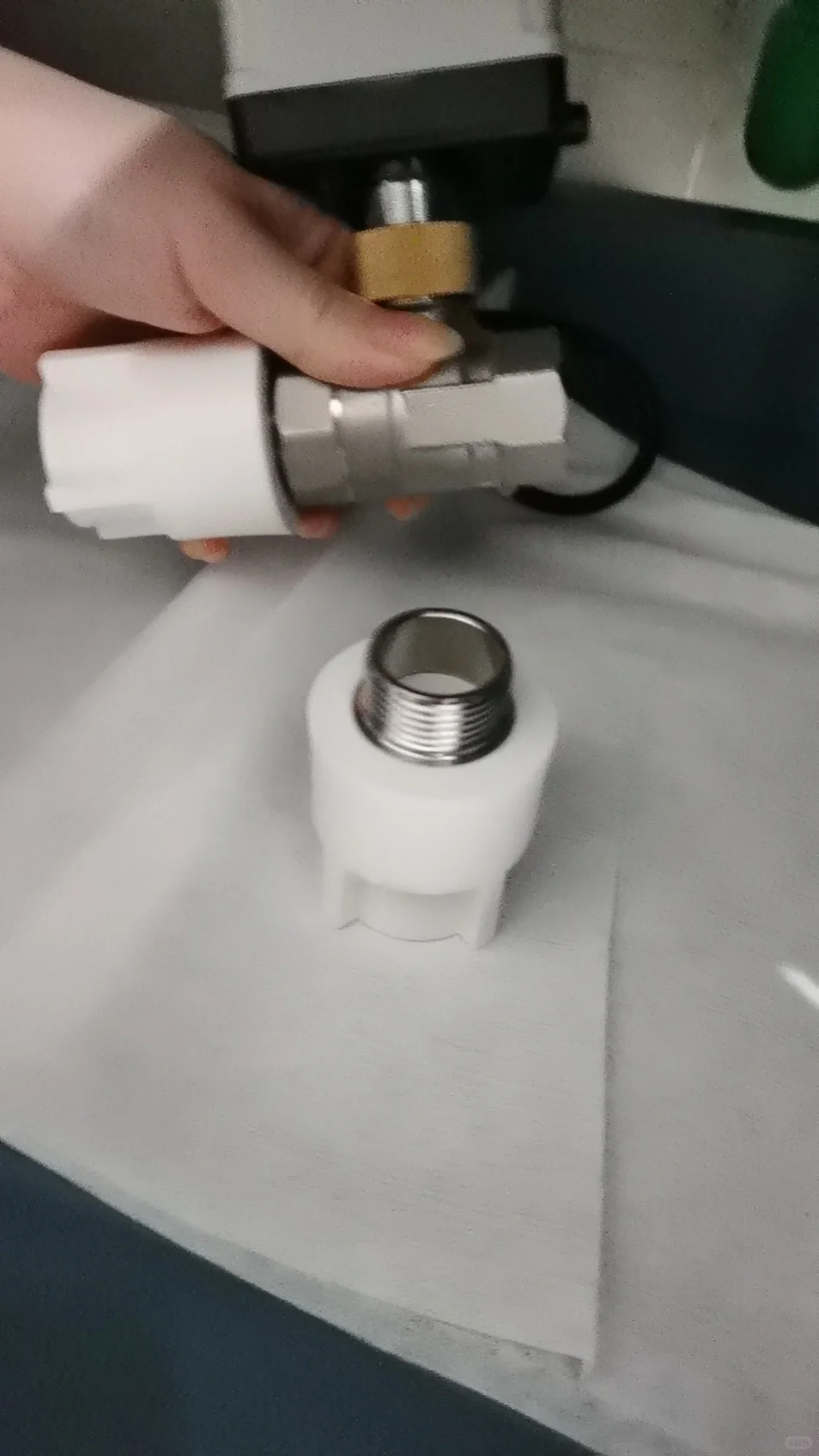 控制水总开关的电动阀门