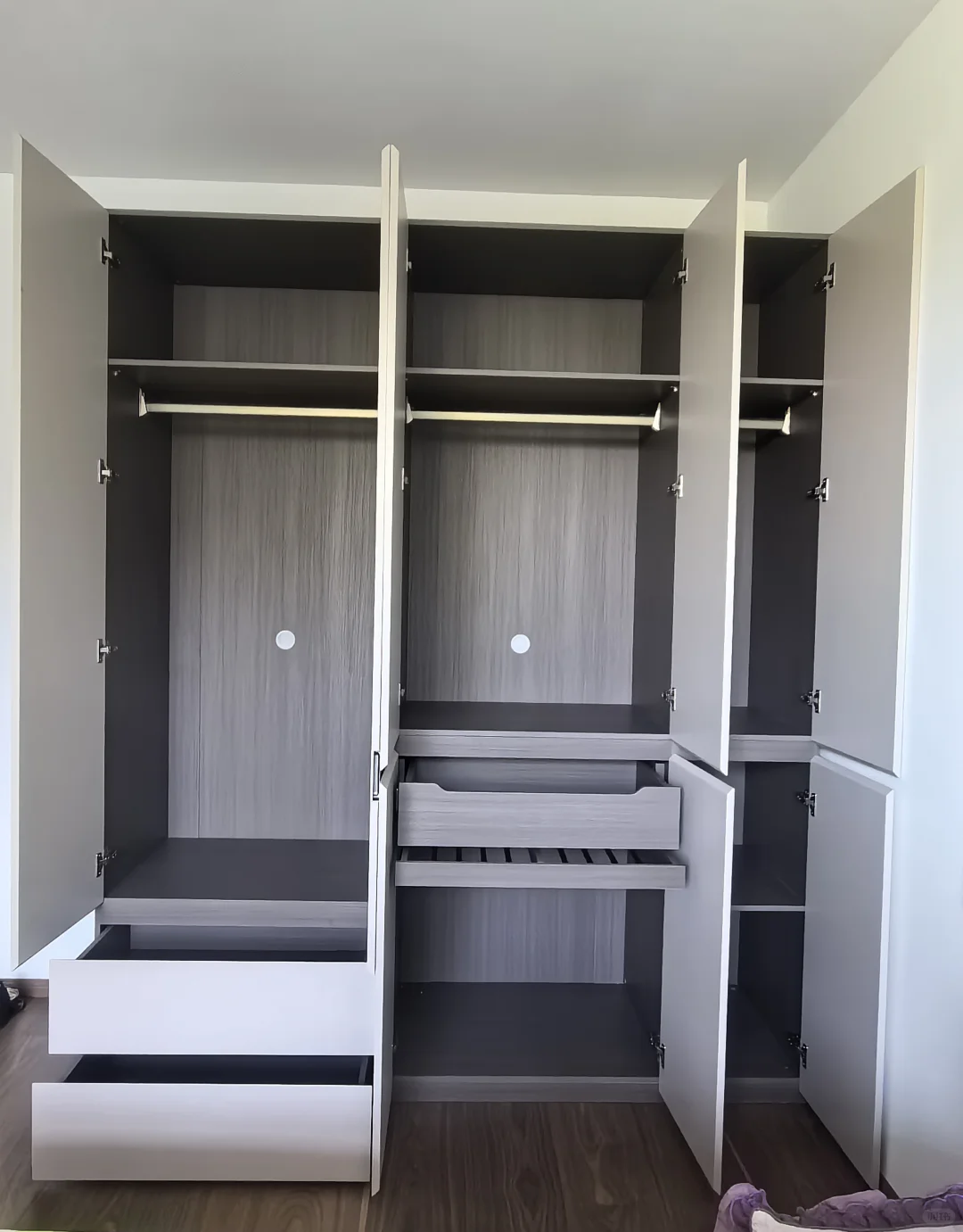 林氏衣柜安全下车