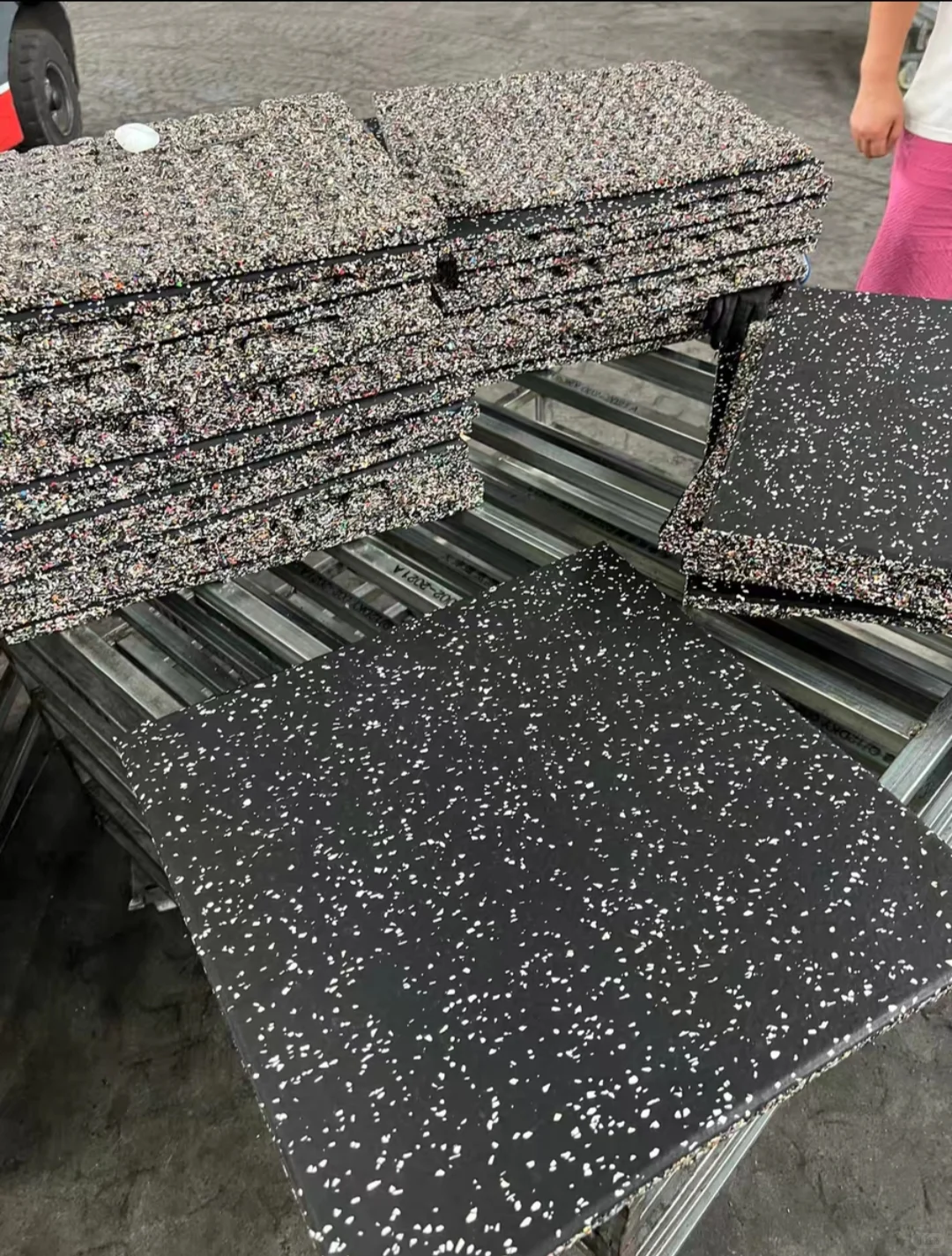 健身房橡胶地垫