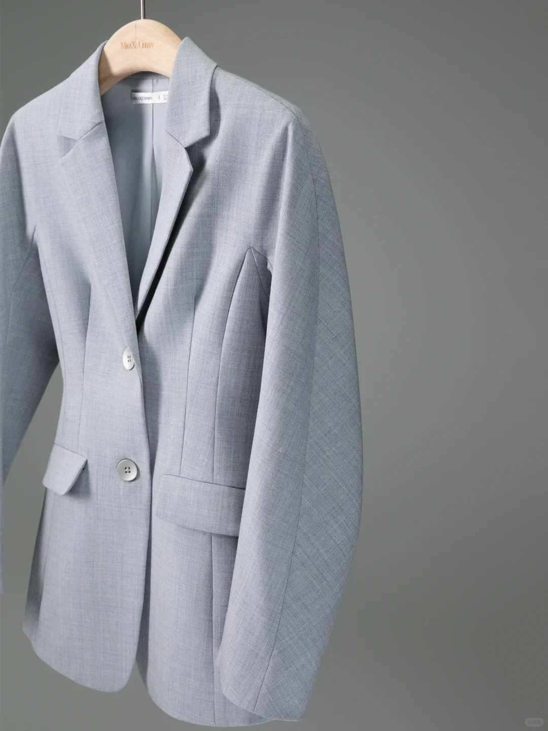 MXU 立个职场高智感lady人设