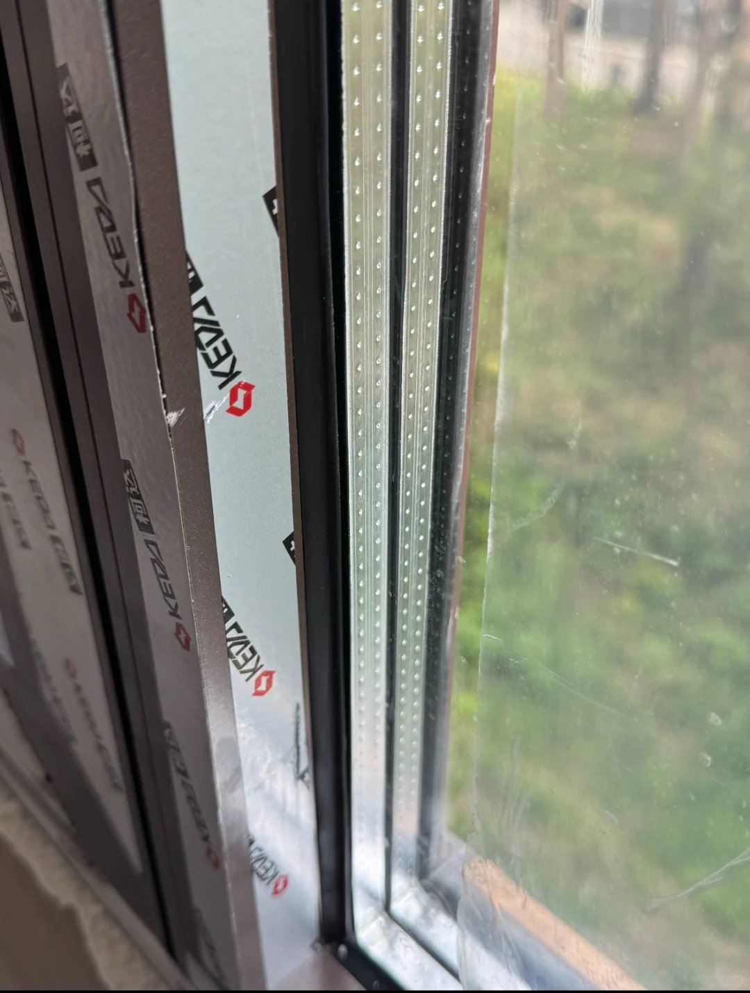 窗户怎么选不踩坑?跟我选邻居都在夸！