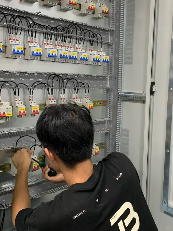 28岁的我转行干自动化，月入9k