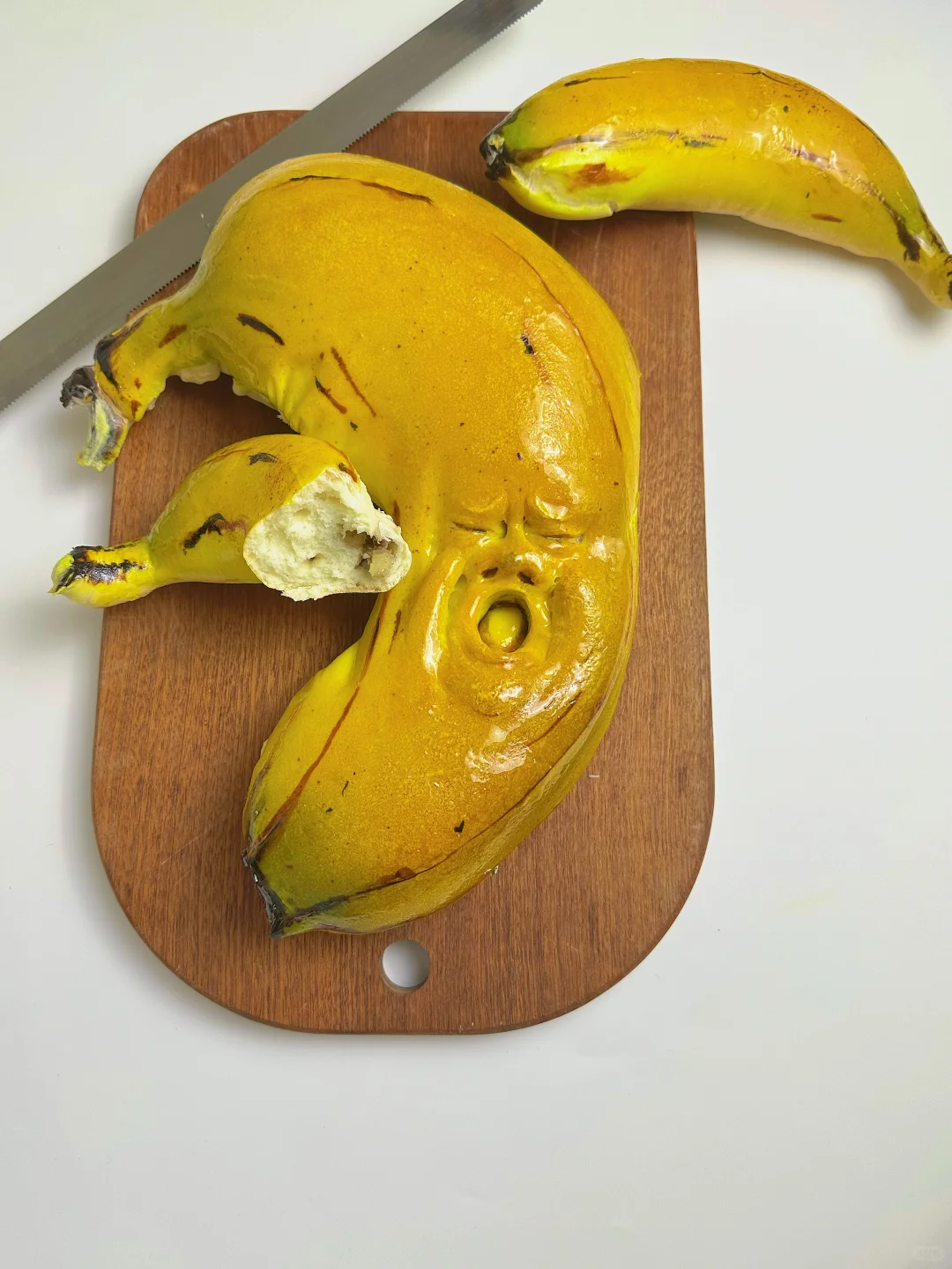 面包香蕉、烘烤前与烘烤后的区别