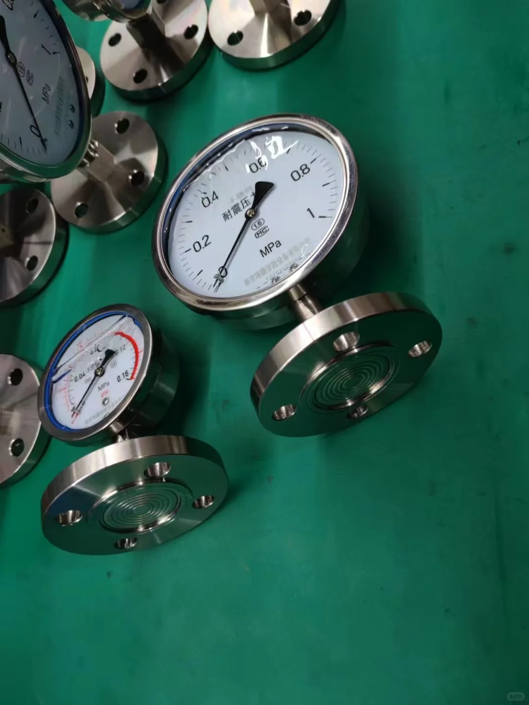隔膜螺纹，隔膜法兰防腐压力表