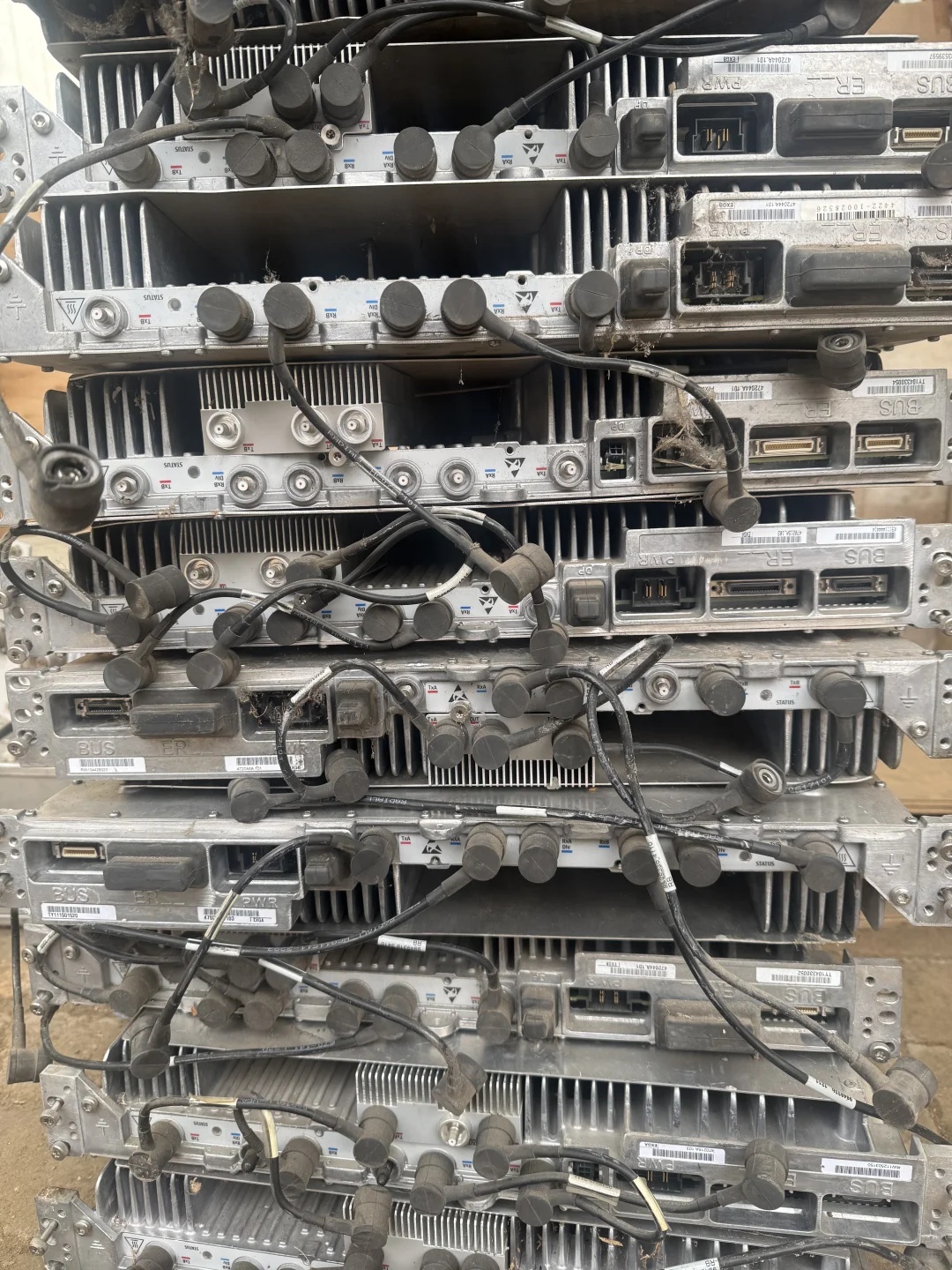 诺基亚诺西基站设备 通信设备价值