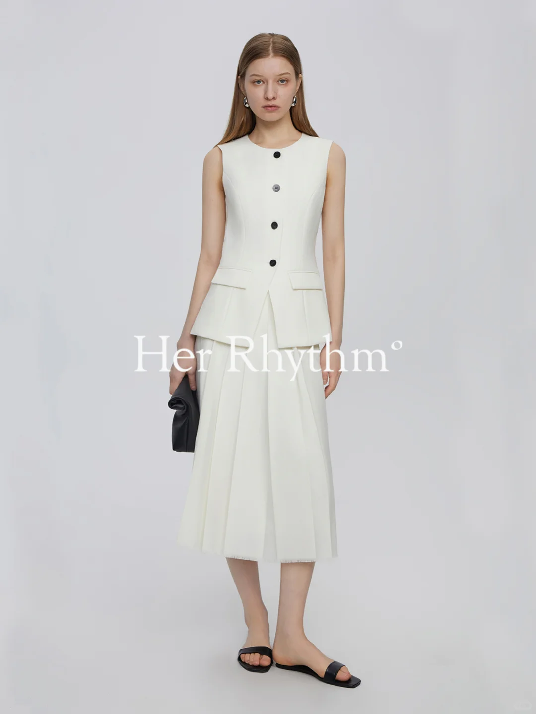 Her Rhythm | 极简高智感西装灵感