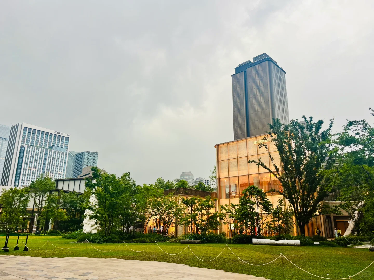 不定期看展 麻布台hills 田名網敬一