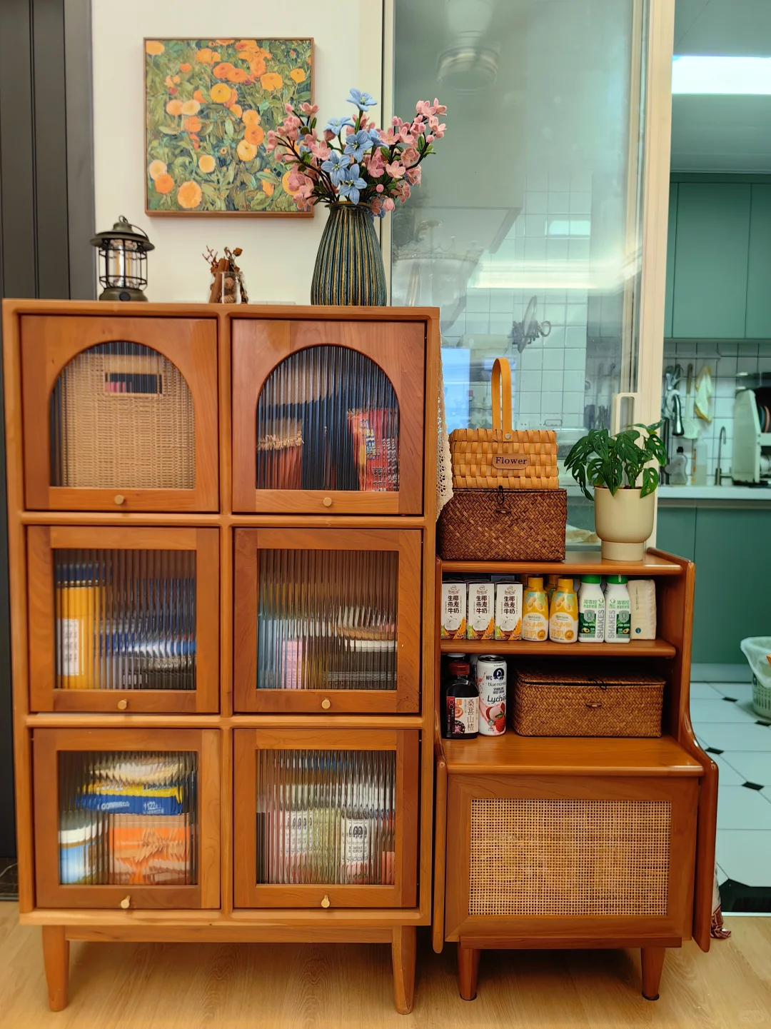 舍弃电视柜，3.95米开间的客厅改成了图书馆