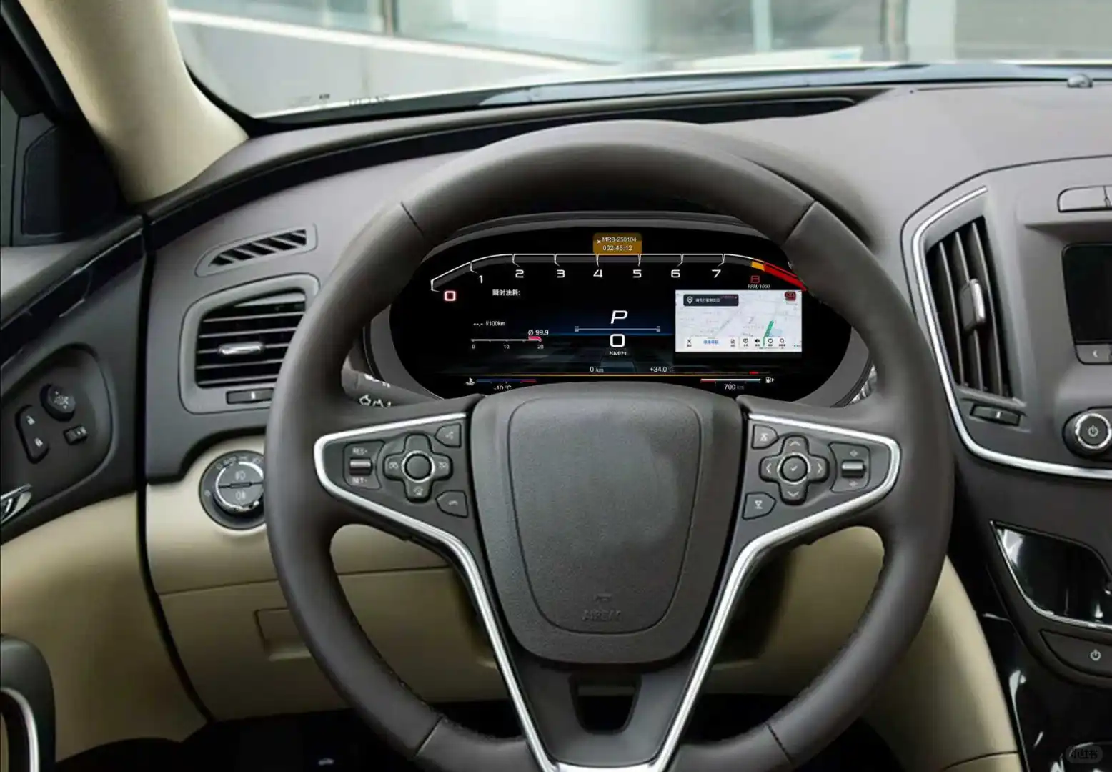 高清液晶仪表，开车更安全