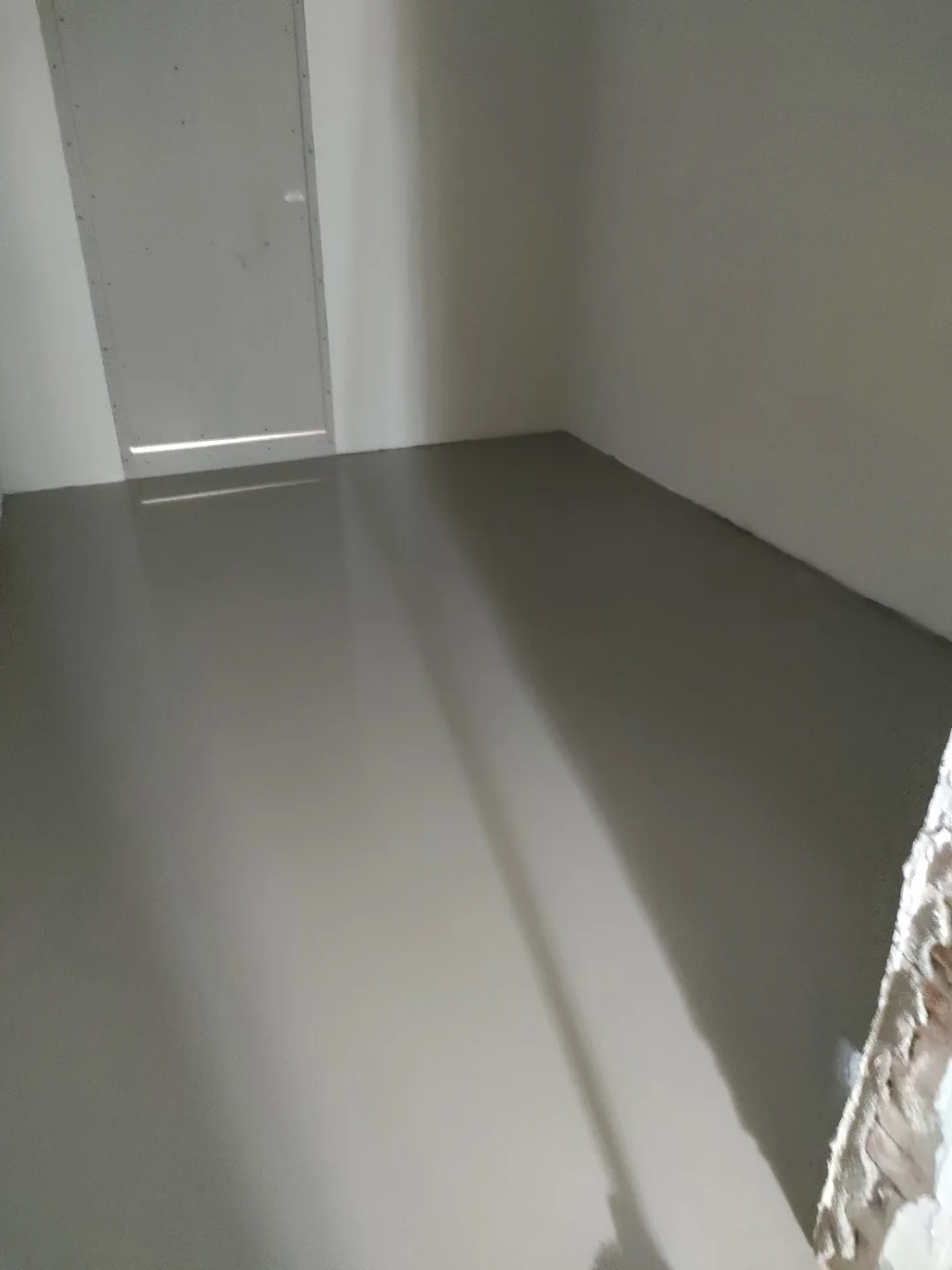 武汉自流平水泥施工，高标号水泥！