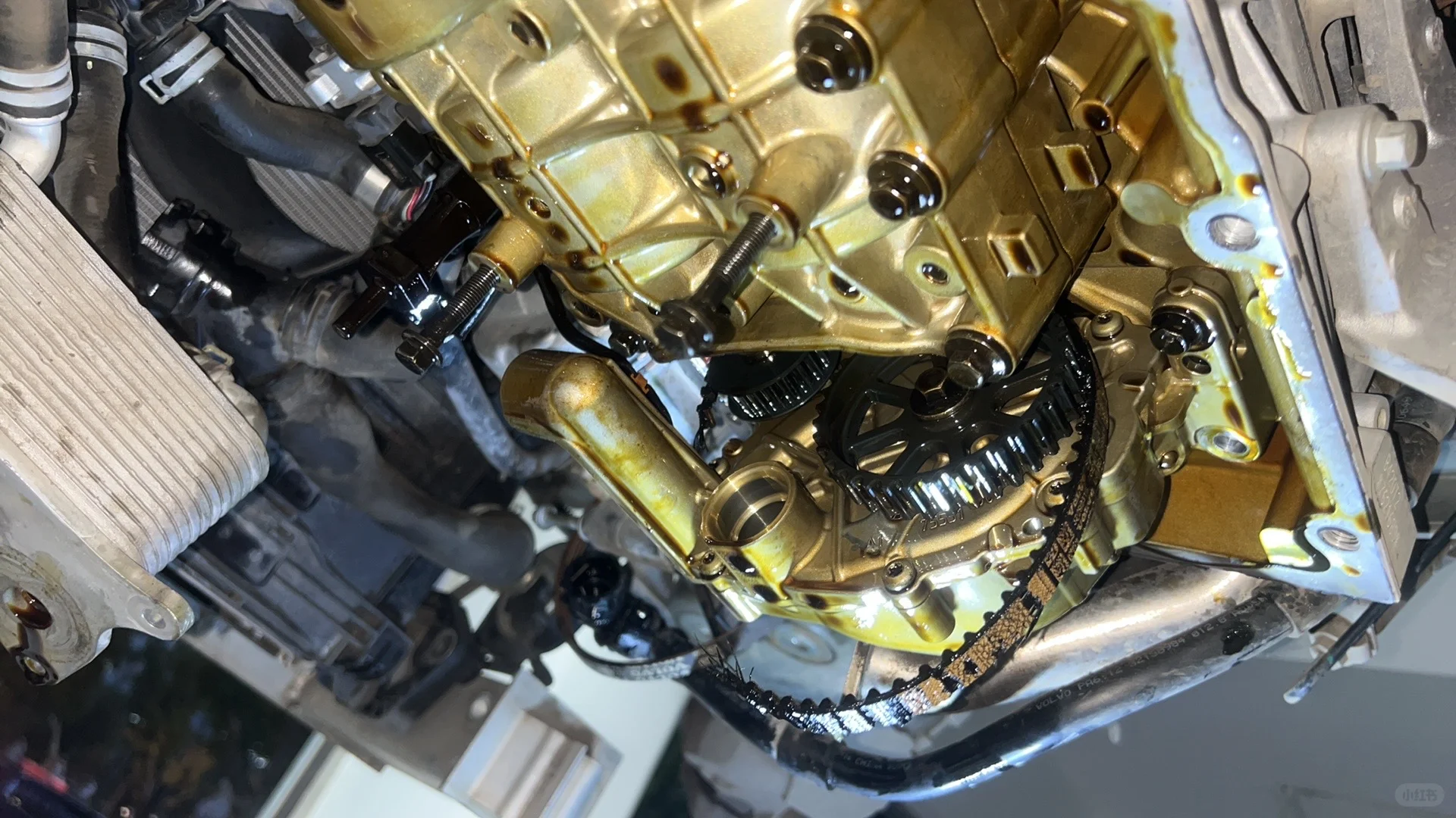 沃尔沃B系列发动机通病无机油压力