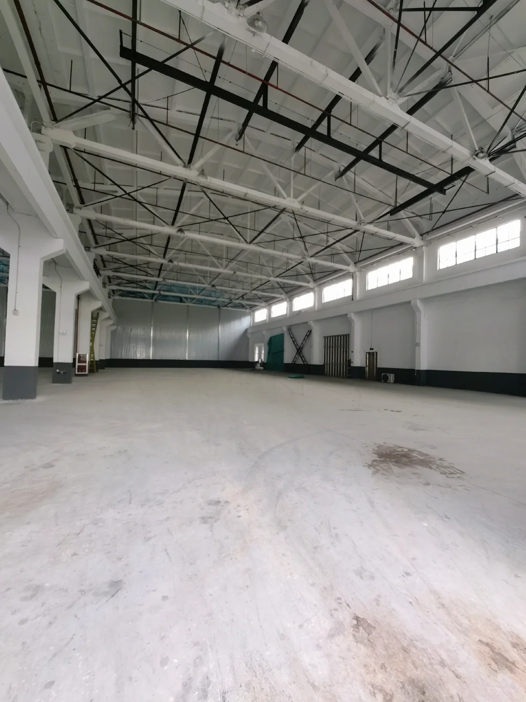 曹路新地标?烨博新质产业园700平起租