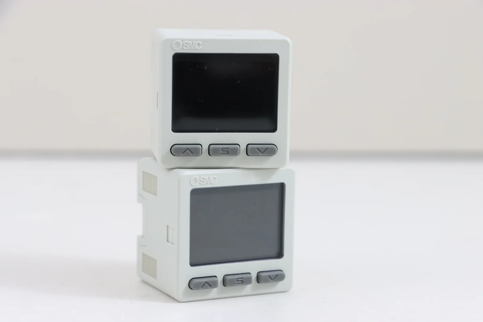 让我来看看是谁还没有拥有SMC的压力表